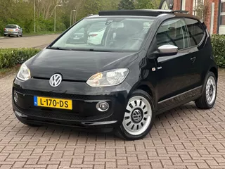 Volkswagen Up! 1.0 move up!